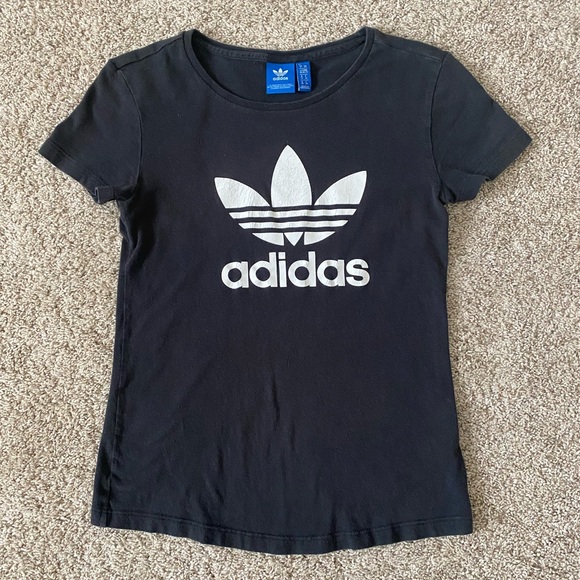 Women’s Adidas black short sleeve tshirt tee shirt size XS - Picture 1 of 7
